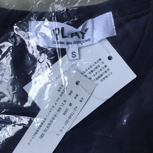 🌸SOLD🌸(NWT) CDG play double hearts in navy blue. - Picture 4 of 5